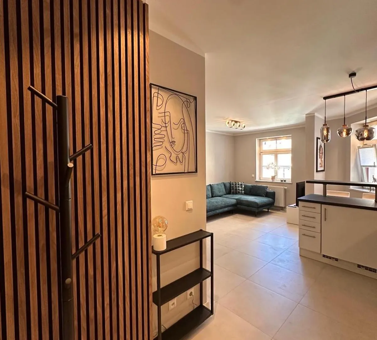 Design Apartment Auf 2 Etagen Mit Balkon Nahe Isar & Innenstadt Muenchen  München